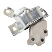 support moteur sur le côté droit