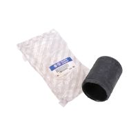 Tuyau de réservoir au fond du réservoir