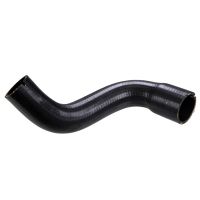 Tuyau d'air de suralimentation sur le refroidisseur d'air de suralimentation vers le M