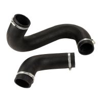 Durite d'air de suralimentation à gauche du radiateur uniquement les 2 durites