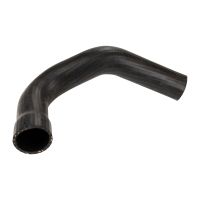 Tuyau d'air de suralimentation à gauche du tuyau d'admission du radiateur