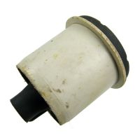 Corps d'essieu arrière à douille silencieuse à l'extérieur