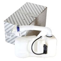 Réservoir de lave-glace avec pompe