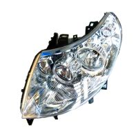 Phare à gauche avec servomoteur