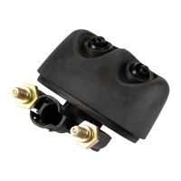 Buse de pulvérisation pour système de nettoyage des phares à gauche