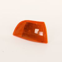 Clignotant avant droit