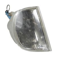 Clignotant complet avant droit