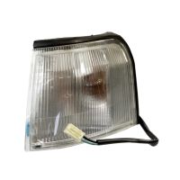 Clignotant avant gauche blanc