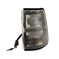 Clignotant avant gauche blanc