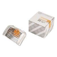 Cache clignotant droit dans le rétroviseur pour clignotants de 16 watts, avec capuchon orange à l'intérieur.