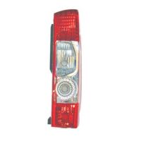 Feu arrière droit avec pièce E d'origine