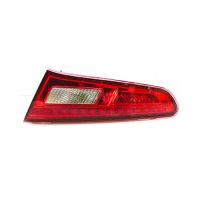 Feu arrière droit intérieur Magneti Marelli