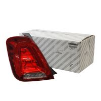 Feu arrière gauche d'origine