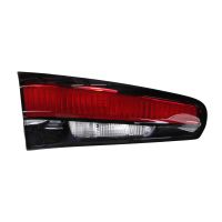 Feu arrière intérieur gauche