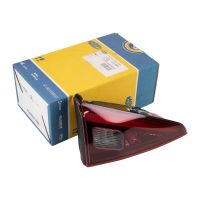 Feu arrière gauche intérieur Magneti Marelli