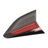 feu arrière intérieur gauche