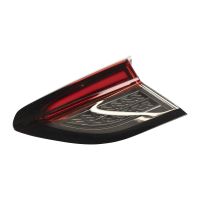 feu arrière intérieur gauche