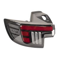 Feu arrière gauche extérieur