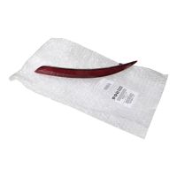 Réflecteur arrière gauche sur le pare-chocs