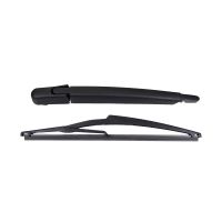 Bras d'essuie-glace arrière avec balai