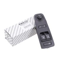 Couvrir le commutateur de lève-vitre électrique gauche