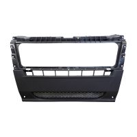 Pare-chocs avant central gris avec grille