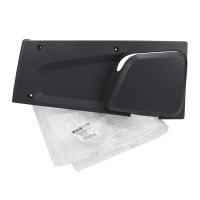 Habillage du siège conducteur à l'avant gauche