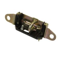 Traverse arrière de serrure de hayon