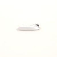 Poignée de porte avant gauche gris clair