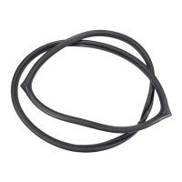 Joint de porte derrière le profil en caoutchouc à gauche