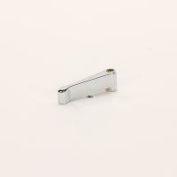 Ouvre-porte à l'intérieur du métal