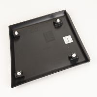 Bande décorative en bas à droite à côté de la porte