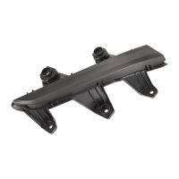 Bande de finition sur le pare-chocs avant gauche