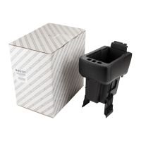 Rangement au milieu du compartiment conducteur