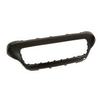 Pare-chocs avant inférieur