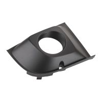 Cache pare-chocs avant droit