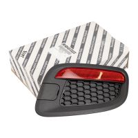 Couverture du pare-chocs arrière droit