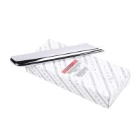 Bande de recouvrement sur le pare-chocs avant à droite