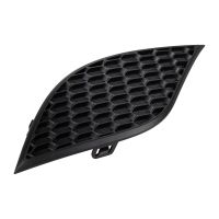 Cache sous la calandre droite