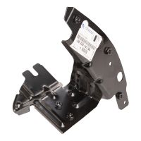 Support d'aile avant droit