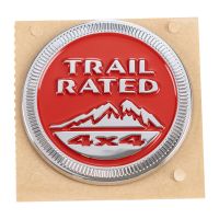 Emblème sur le côté « TRAIL RATED »